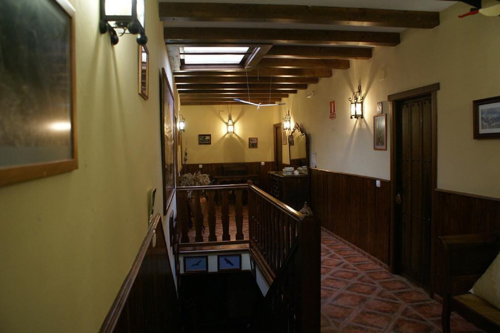 Casa Rural Peña Falcón Torrejón el Rubio Exterior foto